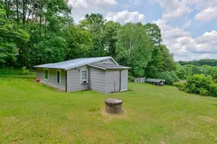 685 Carl Eastridge Rd, Warrensville, NC 28693 - Photo 8