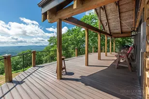 2725 Point Lookout Ln Ln, Independence, VA 24348 - Photo 2