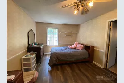 512 Bare Street, West Jefferson, NC 28694 - Photo 16