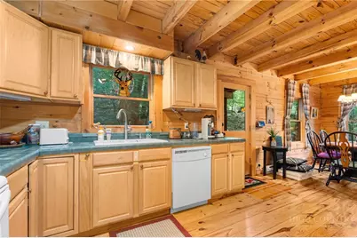 142 Village Cluster Road, Beech Mountain, NC 28604 - Photo 14