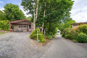335 Snowshoe Loop, Newland, NC 28657 - Photo 18