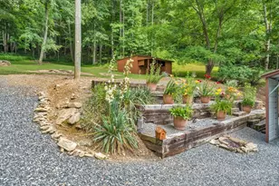 488 Wards Branch Rd, Sugar Grove, NC 28679 - Photo 10