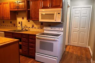 3026 Mountaindale Rd, Vilas, NC 28692 - Photo 14