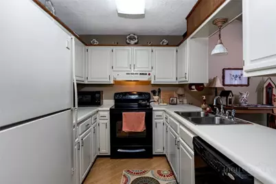 123 Pinnacle Avenue #5, Blowing Rock, NC 28605 - Photo 8