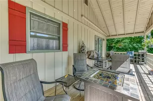 816 Hemlock Dr, Newland, NC 28657 - Photo 26