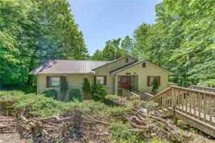 816 Hemlock Dr, Newland, NC 28657 - Photo 2