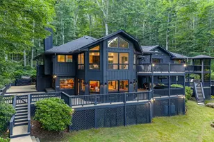 102 Ridge Dr, Linville, NC 28646 - Photo 2