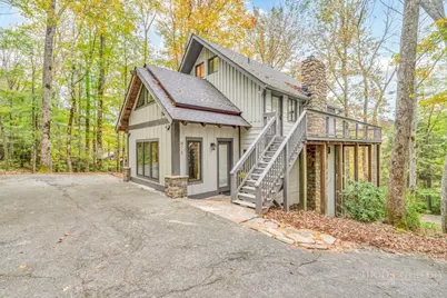 975 Hillside Drive, Linville, NC 28646 - Photo 2
