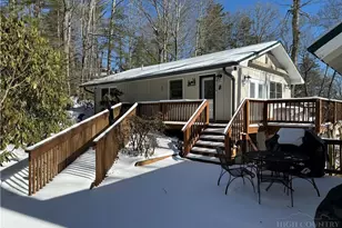 214 Spruce Pine Rd, Newland, NC 28657 - Photo 10