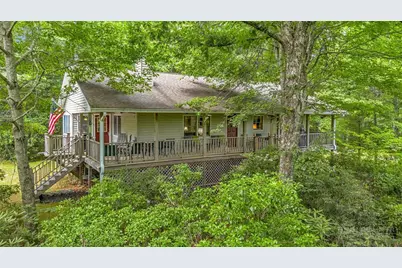 657 Wolfpack Drive, West Jefferson, NC 28694 - Photo 1