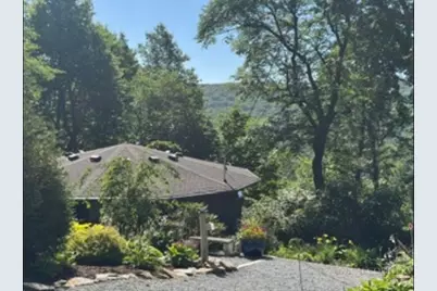 104 Bluminway Circle, Linville, NC 28646 - Photo 4