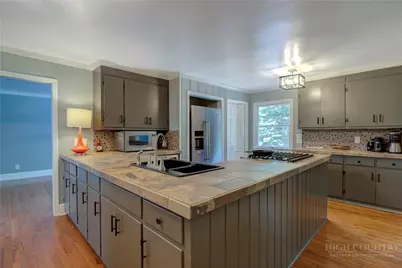 640 Morningside Drive, Blowing Rock, NC 28605 - Photo 14