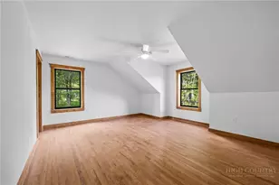 102 Snow Plow Ln, Beech Mountain, NC 28604 - Photo 22