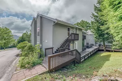 388 Skyleaf Drive #B12, Sugar Mountain, NC 28604 - Photo 2