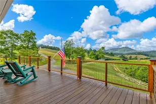 160 Pawpaws Pl Rd, West Jefferson, NC 28694 - Photo 4