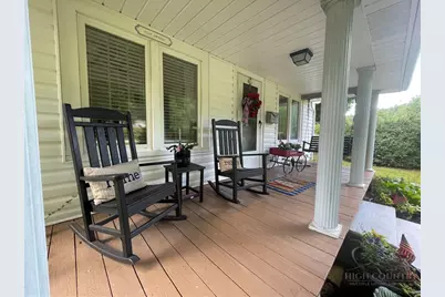 250 Mash Stuart, West Jefferson, NC 28694 - Photo 2