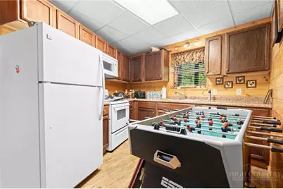 796 River Country Road, Piney Creek, NC 28663 - Photo 4