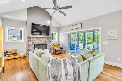 806 Hillcrest Avenue, West Jefferson, NC 28694 - Photo 16