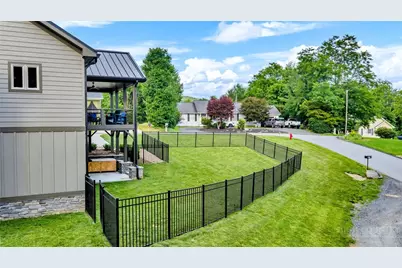 806 Hillcrest Avenue, West Jefferson, NC 28694 - Photo 44