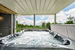 128 Village Rd, Beech Mountain, NC 28604 - Photo 6