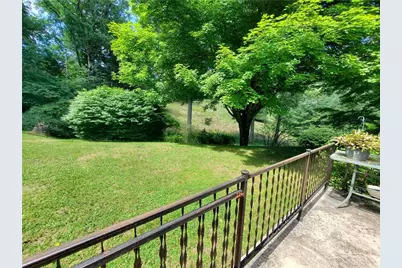 886 Hanging Rock Road, Spruce Pine, NC 28777 - Photo 14