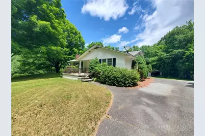 886 Hanging Rock Road, Spruce Pine, NC 28777 - Photo 6