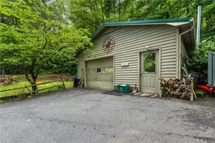 428 Trojan Horse Cir, Fleetwood, NC 28626 - Photo 40