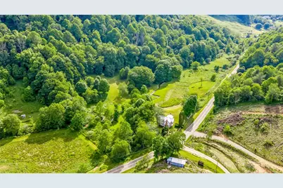 1351 Big Windfall Road, Lansing, NC 28643 - Photo 6