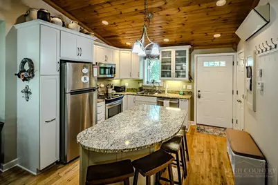 378 Skyleaf Drive #A1, Sugar Mountain, NC 28604 - Photo 8