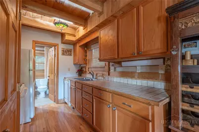 395 Wildcat Estates Drive, Deep Gap, NC 28618 - Photo 16