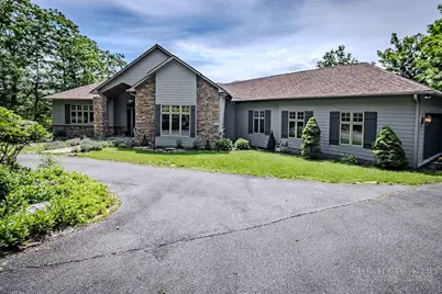 1031 Ridge Drive, Linville, NC 28646 - Photo 2