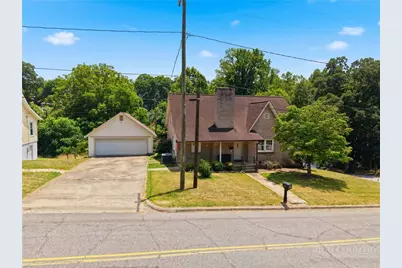 913 I Street, North Wilkesboro, NC 28659 - Photo 2