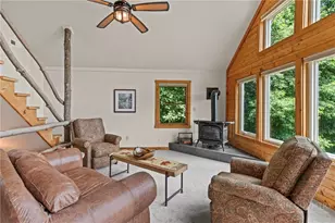 374 Tinys Mountain Dr, Deep Gap, NC 28618 - Photo 4