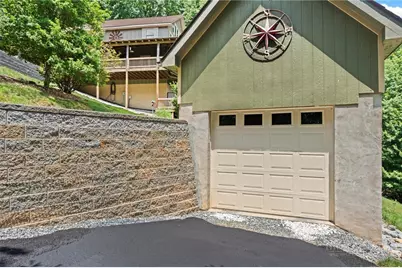 374 Tinys Mountain Drive, Deep Gap, NC 28618 - Photo 40