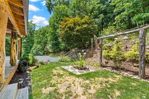 374 Tinys Mountain Dr, Deep Gap, NC 28618 - Photo 38