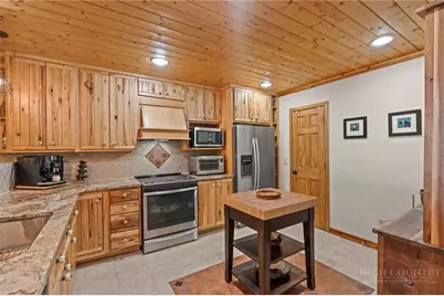 374 Tinys Mountain Drive, Deep Gap, NC 28618 - Photo 12