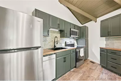 109 Cricket Way, Beech Mountain, NC 28604 - Photo 20