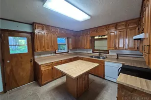 159 Hubert St, Newland, NC 28657 - Photo 10