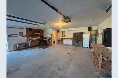 159 Hubert Street, Newland, NC 28657 - Photo 24