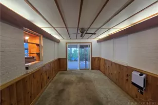 159 Hubert St, Newland, NC 28657 - Photo 6