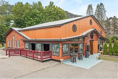 1003 Beech Mountain Parkway, Beech Mountain, NC 28604 - Photo 1