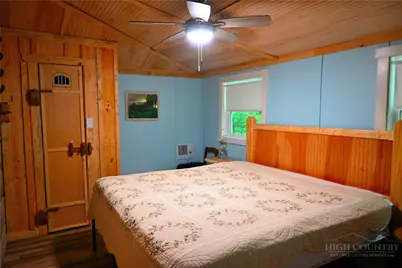 463 Fairview Church Road, Lansing, NC 28643 - Photo 20
