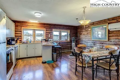 71 E Cheek Street, Sparta, NC 28675 - Photo 8