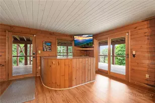 200 Summit Rd, Beech Mountain, NC 28604 - Photo 26