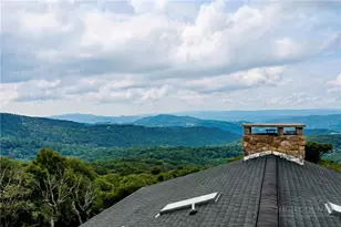 200 Summit Rd, Beech Mountain, NC 28604 - Photo 6