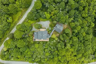 200 Summit Rd, Beech Mountain, NC 28604 - Photo 40