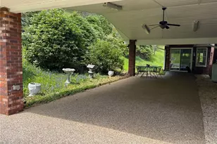 11644 Hwy 88 W, Warrensville, NC 28693 - Photo 12