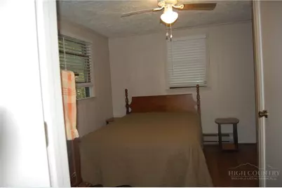 96 Hickory Lane, Newland, NC 28657 - Photo 12