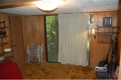 96 Hickory Lane, Newland, NC 28657 - Photo 14
