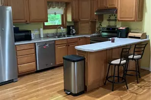 634 Roy E Brown Rd, Vilas, NC 28692 - Photo 4